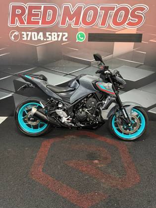 YAMAHA MT-03 ABS YAMAHA MT-03 ABS